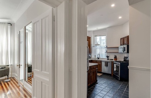 Clifton Apartment | Clifton 1 Bed Renovated Historic Home by Zoo, UC