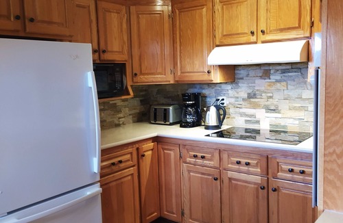 New London House | "Clinton Hills Summer House" 2023 Tourism PEI license nbr:40000015