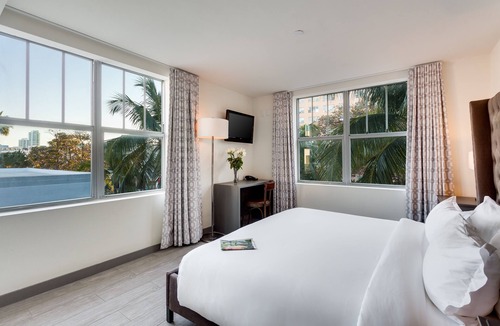 Flamingo/Lummus Hotel | Clinton Hotel South Beach