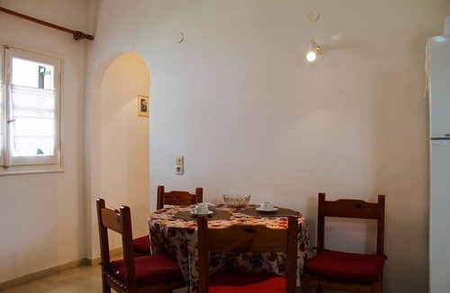 Gimari Apartment | Clios house has magnificent views of the sea short walking distance to the beach