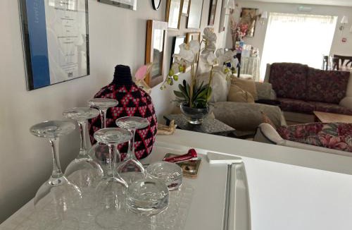 Marnhull Bed & Breakfast | Clock House B&B