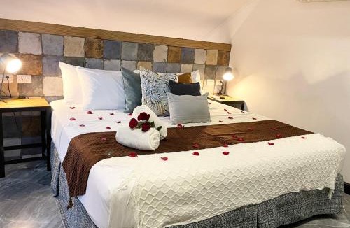 Mactan Export Processing Zone Apartment | CLOCKWORKORANGE Luxury Suites 4-Minutes Away To Airport