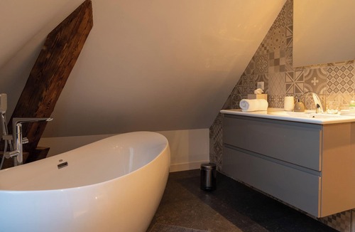 Iguerande House | Clos Marie