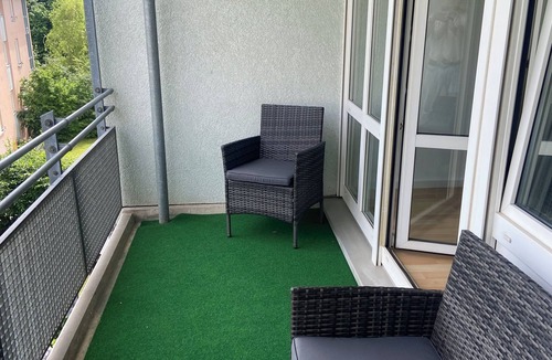 Schoenefeld Apartment | Close to Berlin-Schönefeld/Adlershof Airport