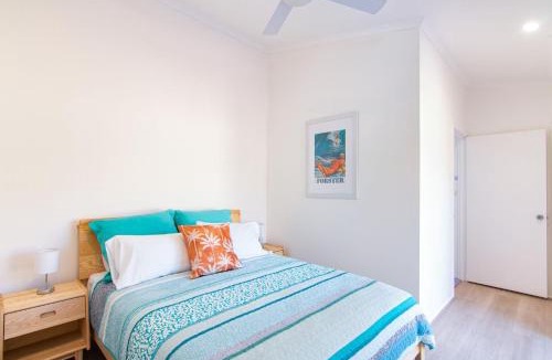 Forster House | Close to Coast
