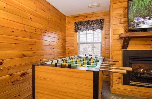 Pigeon Forge Apartment | Close to everything - this condo is a great home base for your mountain getaway