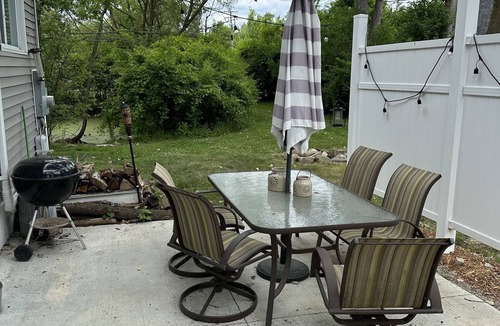 Dicken House | Close to Everything
