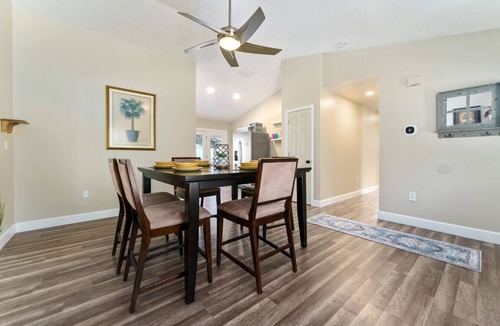 Lady Lake House | Close to the Villages, Disney World, and More