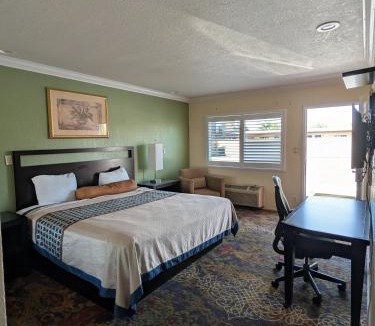 Cypress Hotel | Cloud 9 Motel - Cypress, Buena Park