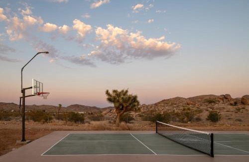 Joshua Tree House | Cloud Canyon Secluded Oasis & Breathtaking Views