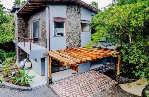 Quebrada Grande Apartment | Cloud Forest House Monteverdes
