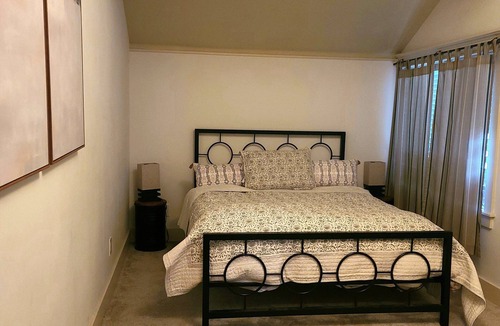 McCloud House | Cloud Nine Best location in McCloud