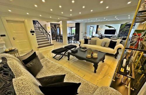Beylikduzu Villa | Cloud Nine by Alara - Luxury Private Pool and Garden Villa
