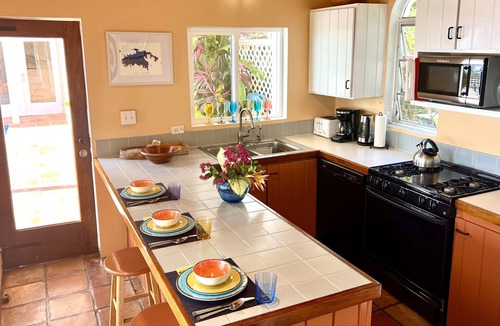 Estate Glucksberg and Grunwald Villa | Cloud Nine! Spectacular Sunsets, Privacy, Pool, Spa & AC- Near Town & Beaches!