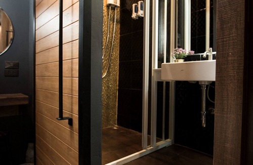 Embassy District Hostel | Cloud on Saladaeng Silom Hostel Bangkok