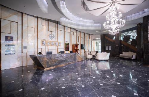 Longhua District Hotel | CloudEase International Aparthotel Longhua District Shenzhen Guanlan Metro Station Branch