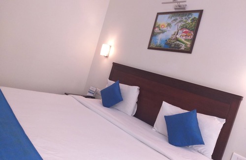 Moolakadai Hotel | Clouds Valley Leisure Hotel