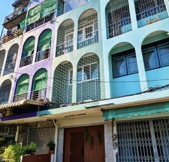 Pratunam Villa | Cloudy Nest Phayathai Entire 4 Storey House for 10PP 8-min Walk to BTS & Airport Link