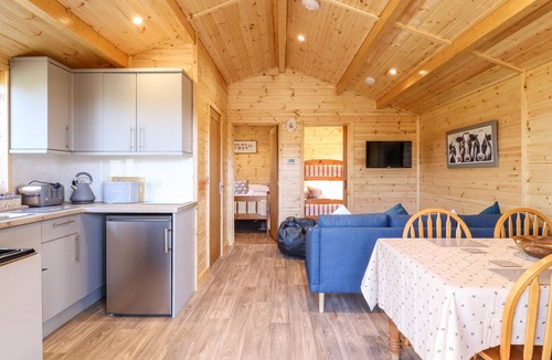 Theberton Cottage | Clover Lodge