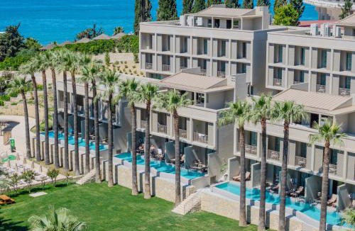 Side Resort | Club Melas Privé