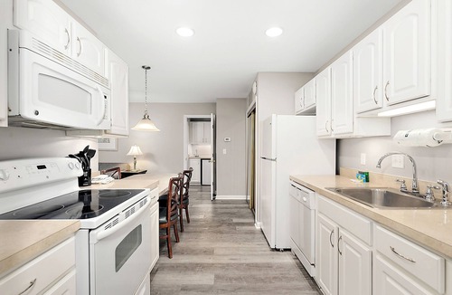 North Ocean City Apartment | Club Ocean Villas II by Coolvacay