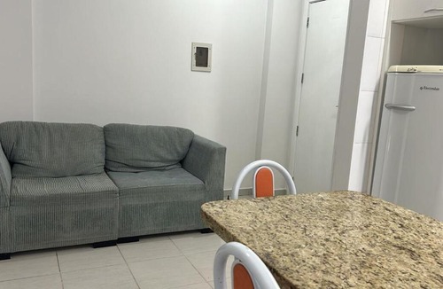 Andorinha Apartment | Clube do Mar-Rua 224 Itapema Meia Praia Apt 104 B