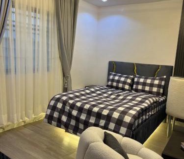 Somolu Apartment | Cmeon Luxury Studio