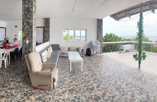 Lapu-Lapu Hotel | CNC DIVE RESORT