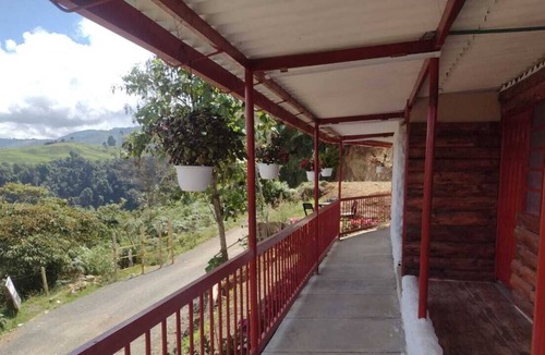Santa Rosa de Cabal Cabin | 🏕Hermosa vista*5min Termales*zona rural*