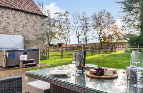 Welby House | Coach House