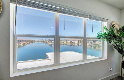 Terra Lago Villa | Coachella Valley Lakeside Villa w/Amazing Views, Infinity Pool, & Game Room