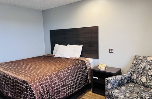 Luling Hotel | Coachway Inn