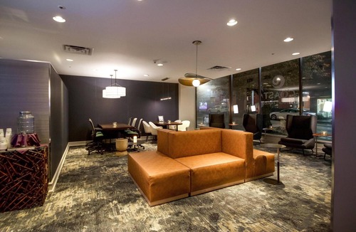 Regional District of Nanaimo Hotel | Coast Bastion Hotel