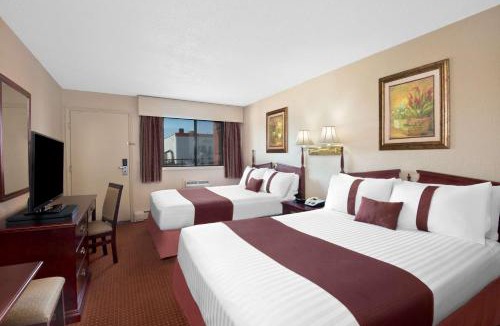Red Deer Hotel | Coast Red Deer Hotel