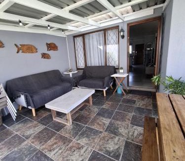 Warner Beach House | Coastal Casa