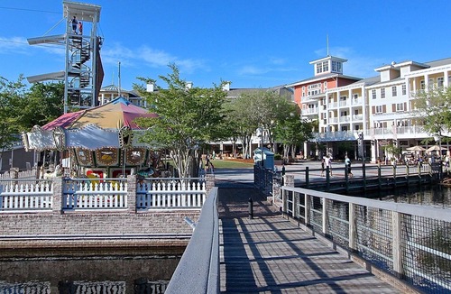 Sandestin Condo | Coastal Charm with Lake and Golf Course Views! Pool, Tram to Beach and Wharf.