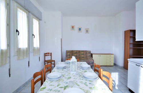 Rosolina Mare Apartment | Coastal Comfort in Rosolina