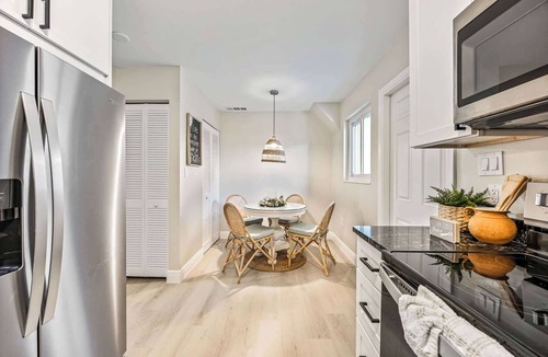 Cape Caneveral Beach Gardens House | Coastal Countdown – Relaxed Townhome Near Beach & Rockets
