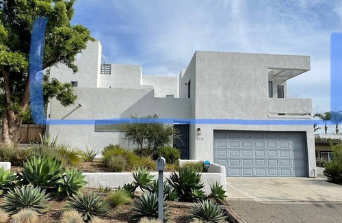 Del Mar Heights Apartment | Coastal Del Mar studio with fabulous views - 10 min walk to the beach!