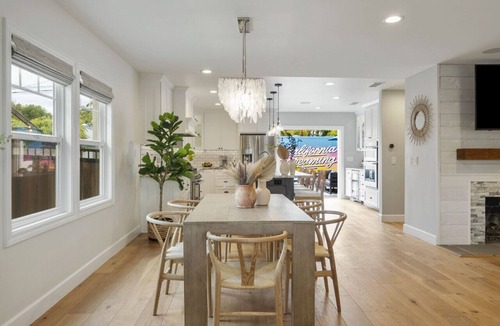 South of Conant House | Coastal Dream: Heated Pool Near Beach & Disney