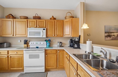 Bethany Beach House | Coastal Getaway at a 4 bedroom Villa in Salt Pond
