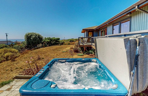 Manchester House | Coastal Haven-Panoramic Ocean View, Hot Tub, Grill