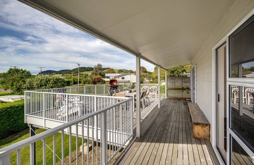 Waimarama House | Coastal Haven – Waimarama Holiday Home