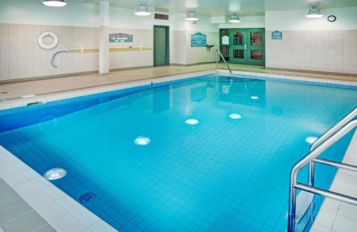 Halifax Hotel | Coastal Inn Halifax - Bayers Lake
