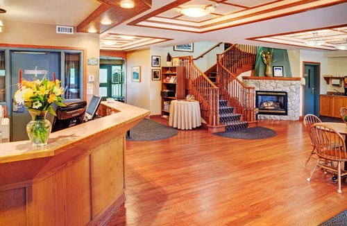 Halifax Hotel | Coastal Inn Halifax - Bayers Lake