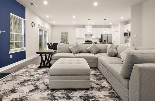 Bayside House | Coastal Marsh-Beautiful 5 Bedroom Home in America's Coolest Small Town!