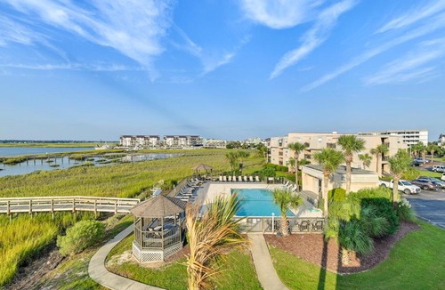 Gulf Stream Estates House | Coastal Murrells Inlet Condo with Balcony!
