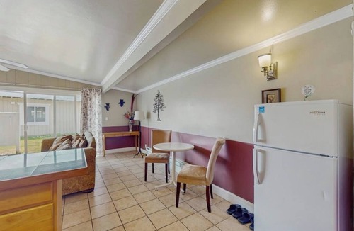 Copalis Beach Condo | Coastal oceanfront condo with shared hot tub & beach trail access, dog friendly