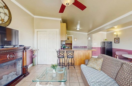 Copalis Beach Condo | Coastal oceanfront condo with shared hot tub & beach trail access, dog friendly