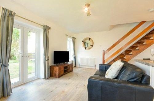 Beadnell House | Coastal Plaice